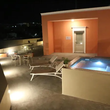 Nomikos Mansion * Καρτεράδος